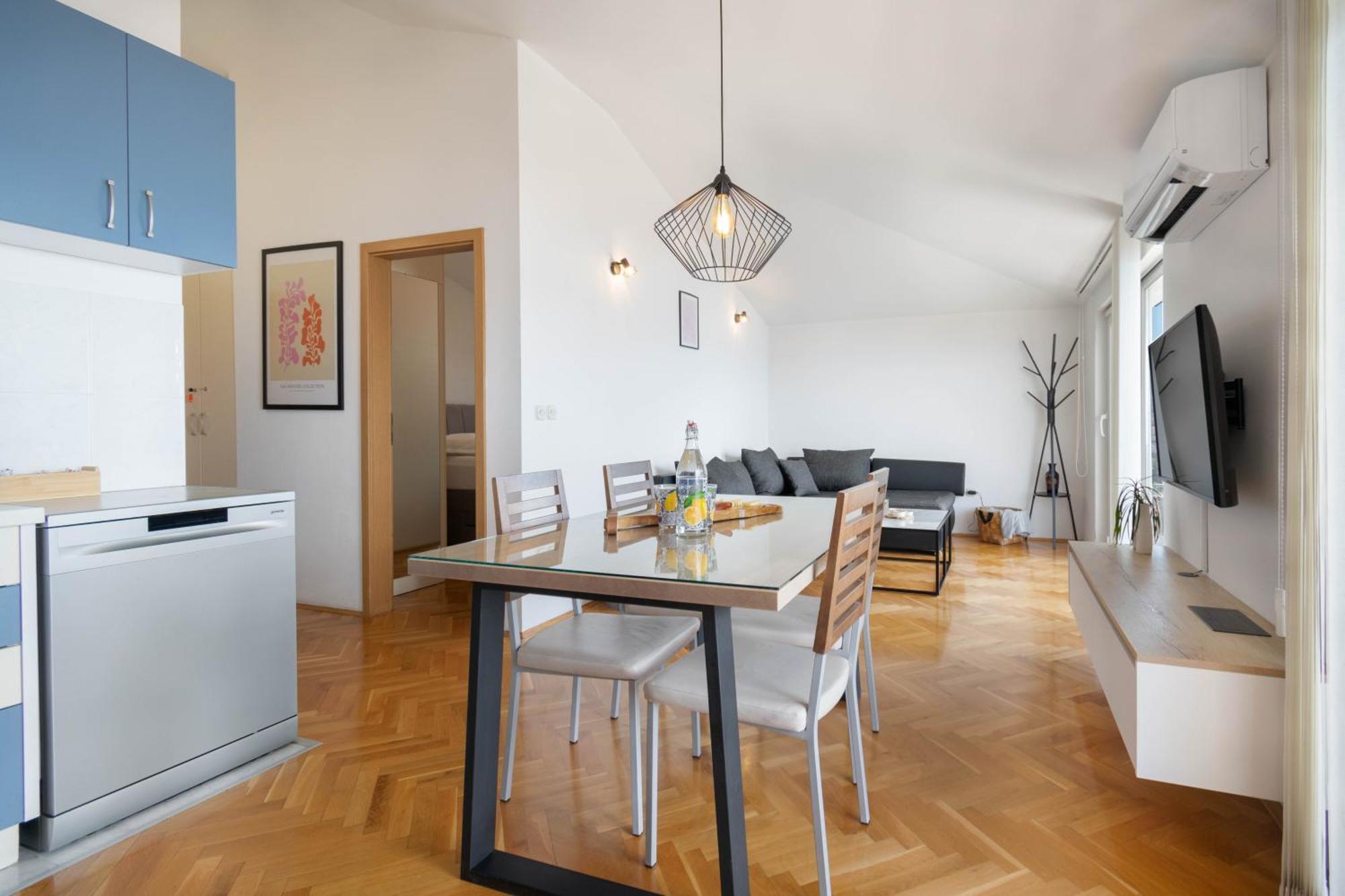 Apartment 30 M From Beach,makarska,marija *
