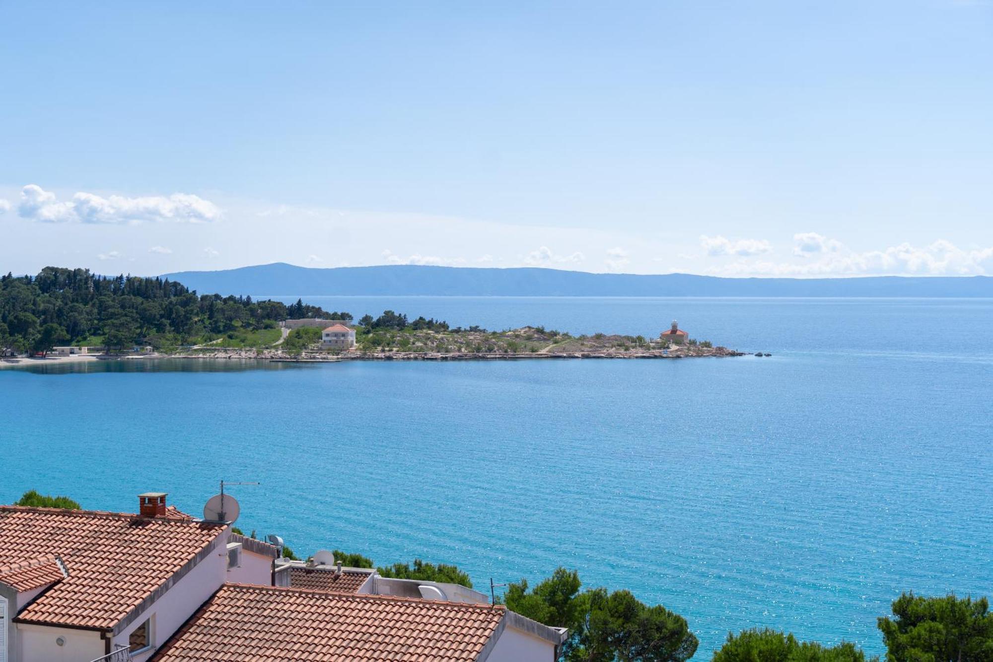 30 M From Beach,makarska,marija