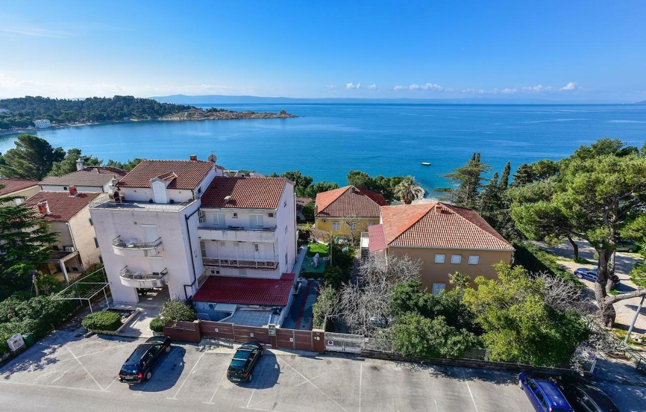 30 M From Beach,makarska,marija Makarska